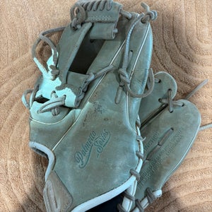 Marucci Palmetto RH Softball Glove 11.75" (Used)