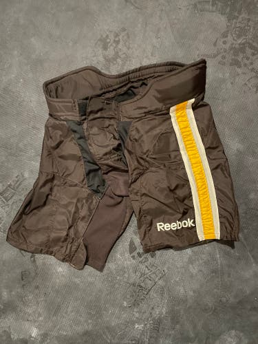 Boston Bruins Winter Classic Brown Reebok 9K Girdle Shell Medium Marc Savard RARE