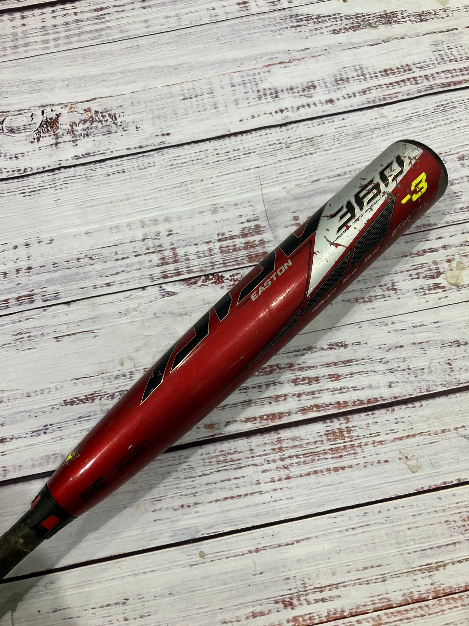 Batte Easton ADV Hype BBCOR (-3) 33 Pouces 30 Oz - Carbone Composite - 2022