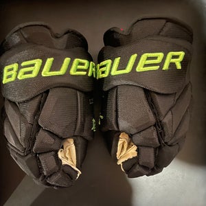 Dallas Stars Blackout Black Bauer Vapor 1X Pro Gloves 14" Yellow Pro Stock Lindell Lime Green