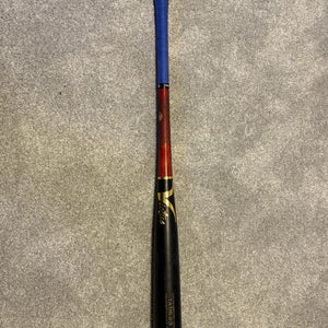 2025 Victus Tatis Maple Bat (-3) 30 oz 33" (Used)