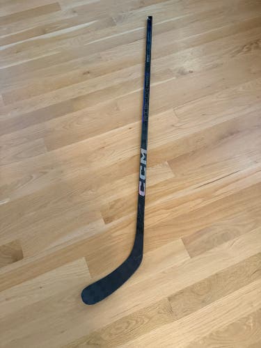 Junior CCM Ribcor Trigger 9 Pro Right Handed Hockey Stick P88 50 Flex (Used)