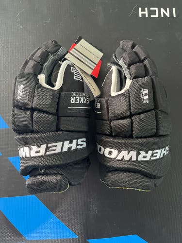 Sher-Wood Rekker Element 1 Gloves 12" (New)