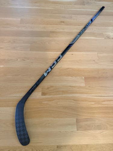 Intermediate CCM Ribcor Trigger 9 Pro Right Handed Hockey Stick P29 55 Flex (Used)