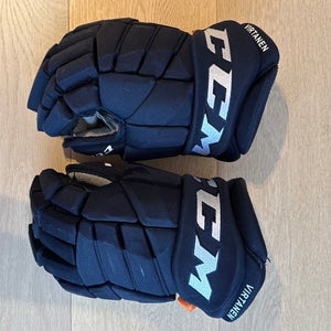 CCM Jetspeed FT1 Gloves 14" Pro Stock - Canucks Reverse Retro