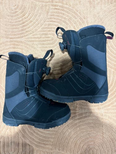 Women's Salomon Pearl BOA Snowboard Boots | Size 7 (Used)