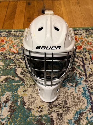 Youth Large Bauer 930 Goalie Mask (Used)