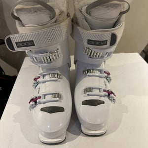 Mondo 26 & 26.5 Women's Alpina Ruby 65 All Mountain Ski Boots Soft Flex (Used)