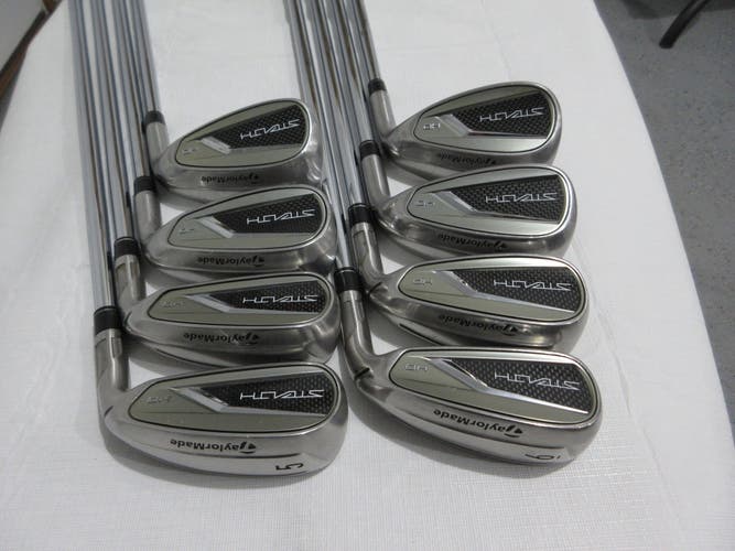 TaylorMade Stealth HD Iron Set - 5-PW, AW, SW - DG 105 R300 Regular Flex Steel