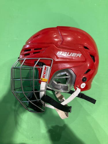 Small Bauer Re-Akt 95 Helmet