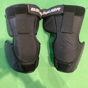 Senior Bauer Goalie Knee Pads