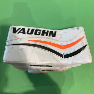 Senior Vaughn Velocity V7 XF Pro Regular Goalie Blocker