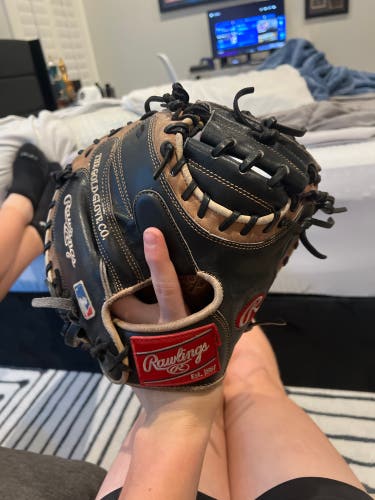 Rawlings Heart of the hide RH Catcher's Glove 33" (Used)