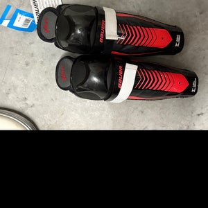 Youth Bauer 9" Shin Pads (New)