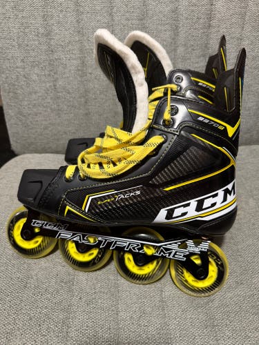 Like-New CCM Super Tacks 9370 Inline Skates