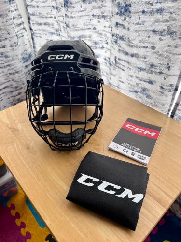 Large CCM Tacks 720 Helmet (Used)