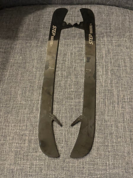 Step Steel BlackSteel Reload Pro Stock Hockey Runners Size 295 CCM
