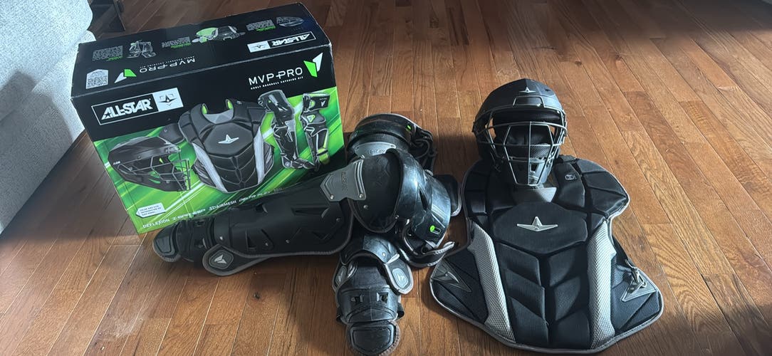 Black All Star Advanced Series Catcher's Set (Used)