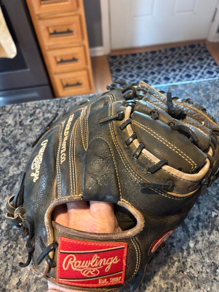 Rawlings Heart of the Hide RH Catcher's Baseball Glove 33" (Used)