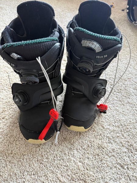 Women's Size M 6.5 (W 7.5) Burton Imprint 3 Snowboard Boots All Mountain (Used)