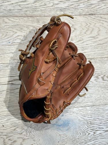 Mizuno Pro Limited Edition GMP600 RH Infield Baseball Glove 11.25" (Used)