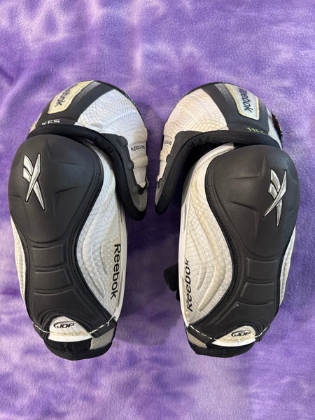 Senior Extra Large Reebok 11K Elbow Pads (Used)