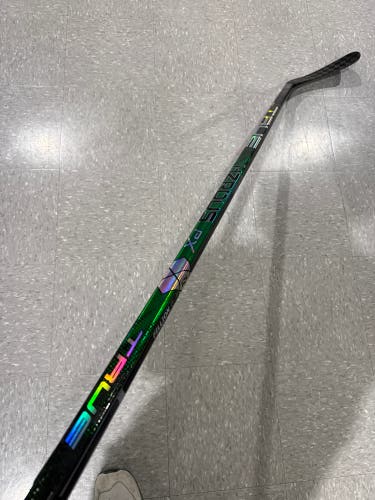 Senior True HZRDUS PX Hockey Stick Right Hand 75 Flex TC90T Pro Stock Fillion (New)