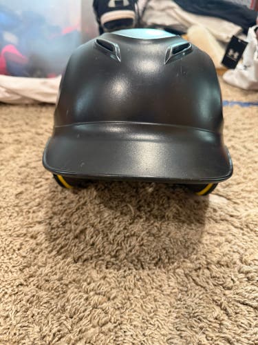 Medium Under Armour UABH100 Batting Helmet (Used)