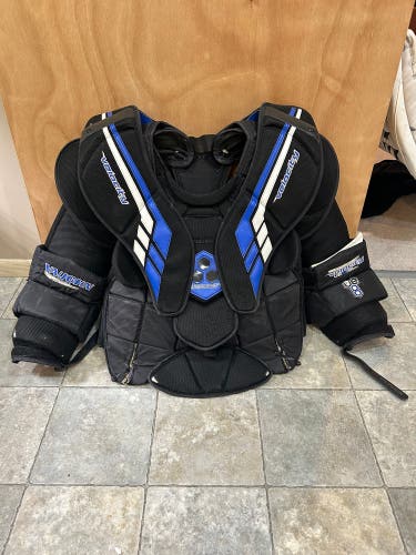 Large Vaughn V8 Pro Carbon Goalie Chest Protector Pro Stock (Used)
