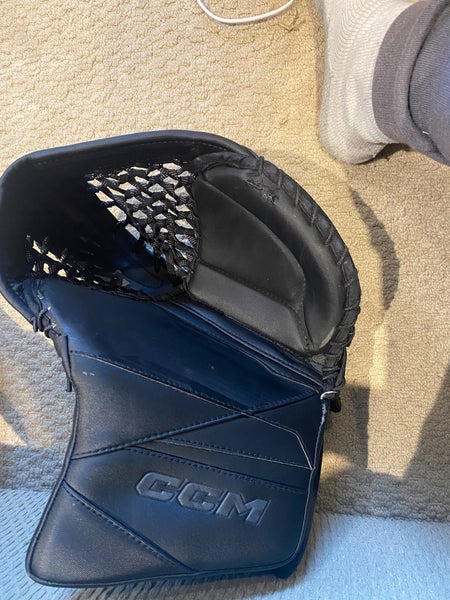 CCM Axis 2.9 Regular (New)