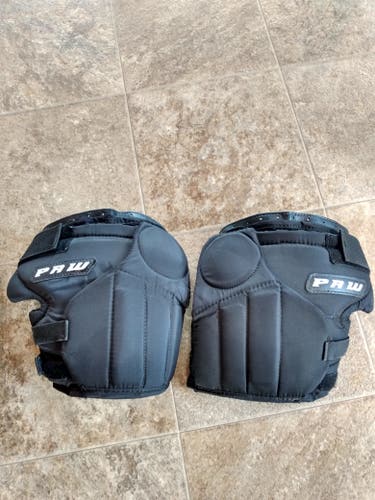 (Used)PAW LKG 1000 KNEE GUARDS