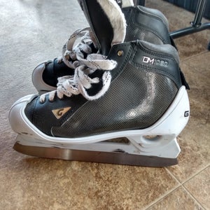 Graf DM1080 Hockey Goalie Skates Regular Width 12 (Used)