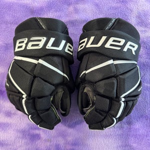 Black Junior Bauer Vapor 3X Pro Gloves 11" (Used)