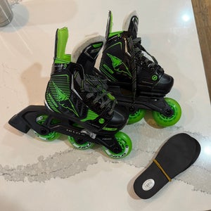 Mission Lil Ripper Hockey Roller Skates Regular Width Youth 7-10 Adjustable(Used)