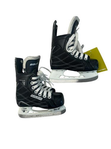 Used Bauer NEXUS 200 Youth Hockey Skate Black Youth 08.0 11835-S000205446