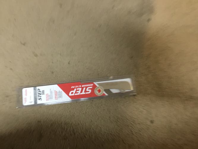 CCM Step Steel 271 mm