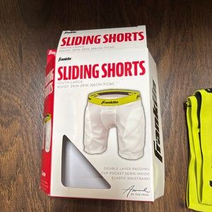 White 26x28 Kids Unisex Franklin Shorts (Used)