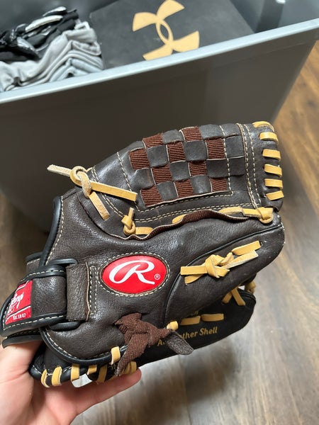 Rawlings Highlight Series RH Baseball Glove 11" (Used)