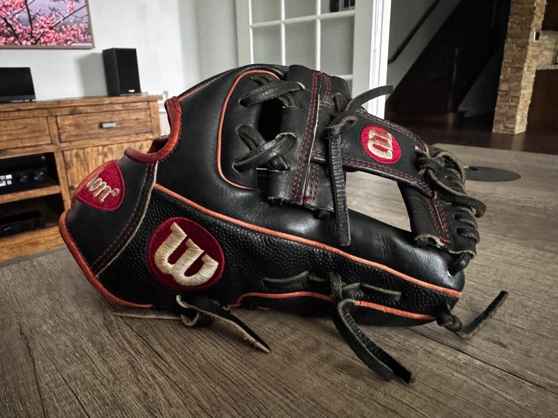 Wilson A2000 DP15 RH Baseball Glove 11.5" (Used)