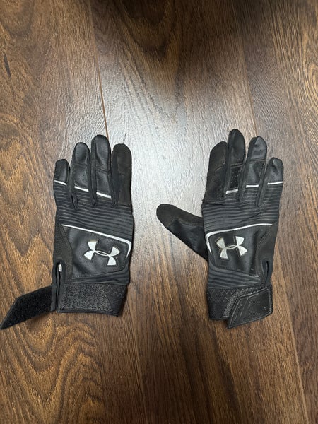 Under Armour clean up Batting Gloves (Used)