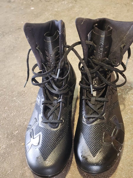 Men's Size M 12.0 (W 13.0) Under Armour High Top Molded Cleats (New)