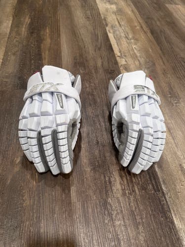 STX Surgeon RZR2 Lacrosse Gloves (Used)