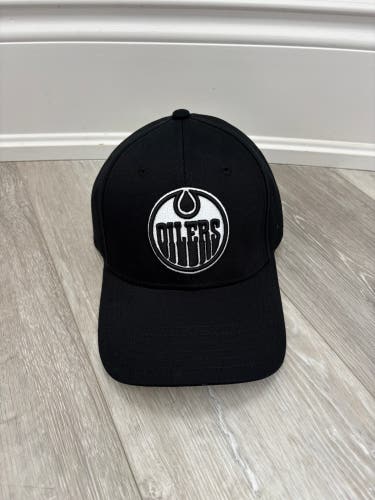 Black Adult Unisex One Size Fits All Hat (New)