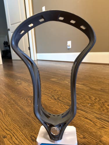 Used Gray Maverick Kinetik 2.0 (Unstrung) Attack