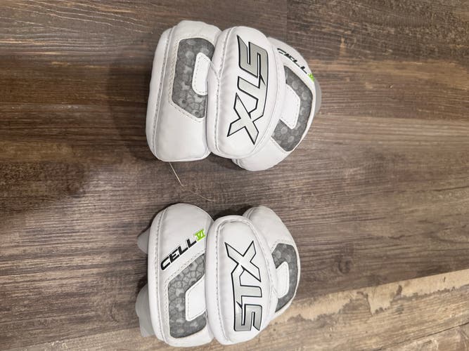 Small Adult STX Cell VI Arm Pads (Used)