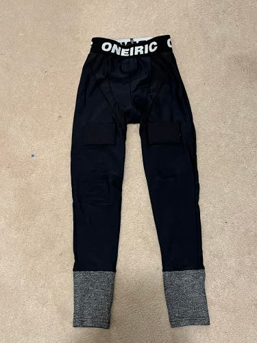 Black XS Girls Compression (Used)