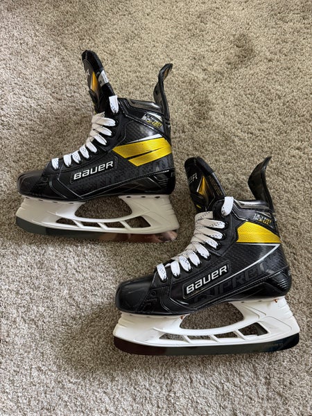 2020 Bauer Supreme Ultrasonic Hockey Skates 8 Fit 2