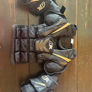 Medium Brian's Bstar Goalie Chest Protector (Used)