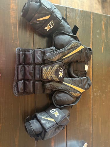 Medium Brian's Bstar Goalie Chest Protector (Used)