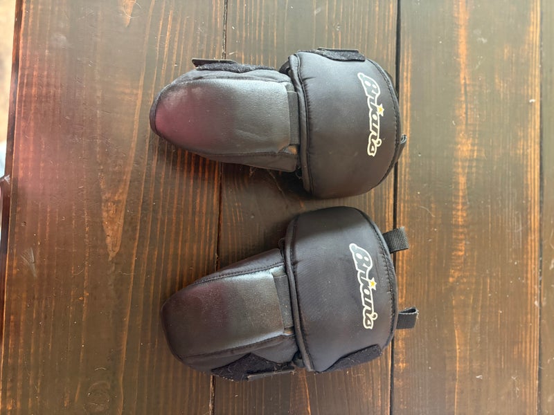 Brian's Goalie Knee Guards (Used)